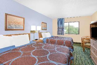 Boarders Inn & Suites By Cobblestone Hotels Waterloo Cedar Falls 객실 사진